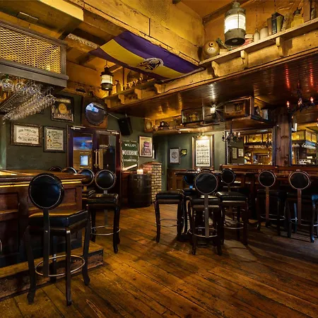 Hotel Treacy's Wexford