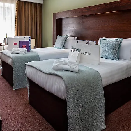 Отель Treacy's Wexford 4*